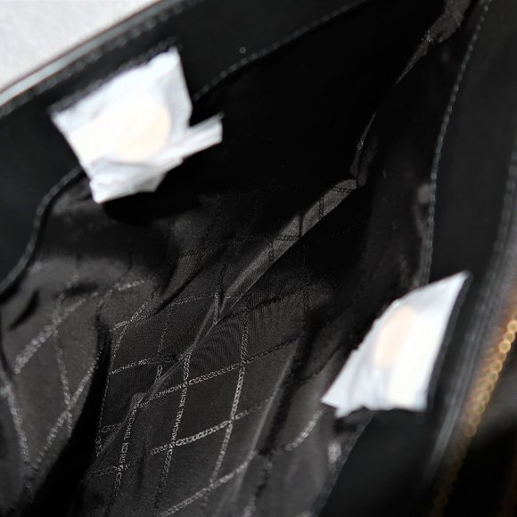 🔥🔥SOLD🔥🔥Michael Kors Brown Susan Shoulder Bag - Picture 8 of 11